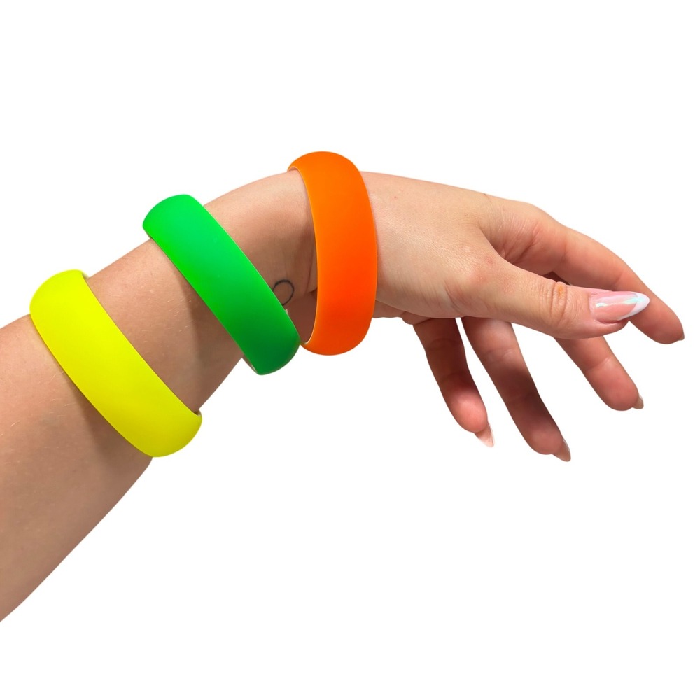 Neon Bangle Bracelet Set 3pc Fluorescent Green Orange Yellow Retro 80s Style‎